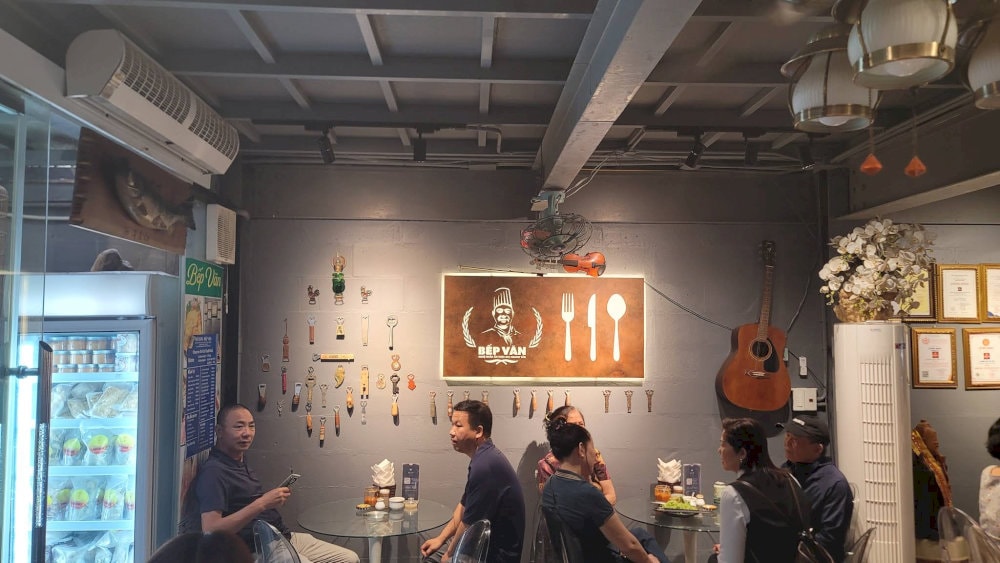 Quán bún cá Bếp Văn
